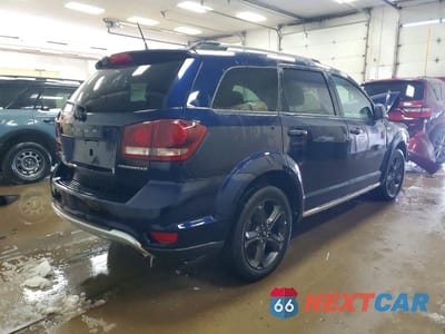 Trzecie zdjęcie samochodu z tyłu: 2018 DODGE JOURNEY CROSSROAD VIN:3C4PDDGG4JT430566 - miniatura