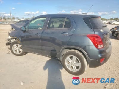 Drugie zdjęcie samochodu z przodu: 2021 CHEVROLET TRAX LS VIN:KL7CJKSB8MB337852 - miniatura