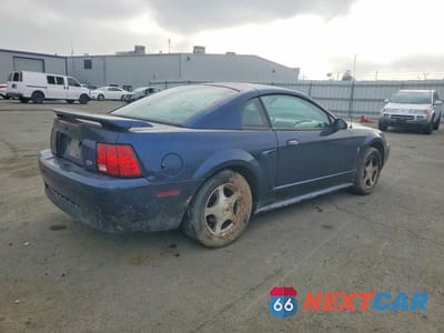 Trzecie zdjęcie samochodu z tyłu: 2001 FORD MUSTANG VIN:1FAFP40451F203311 - miniatura