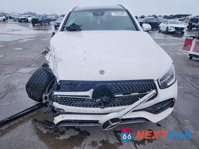 Piąte zdjęcie samochodu w środku: 2022 MERCEDES-BENZ GLC 300 VIN:W1N0G8DB1NV392883 - miniatura