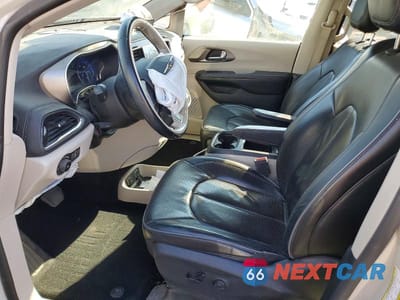 Zdjęcie 7 z 12 samochodu: 2019 CHRYSLER PACIFICA LIMITED VIN:2C4RC1GG5KR588154 - miniatura