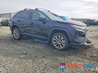 Czwarte zdjęcie samochodu z boku: 2025 TOYOTA RAV4 XLE PREMIUM VIN:2T3C1RFV8SC334827 - miniatura