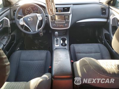 Zdjęcie 8 z 12 samochodu: 2018 NISSAN ALTIMA 2.5 VIN:1N4AL3AP8JC136147 - miniatura
