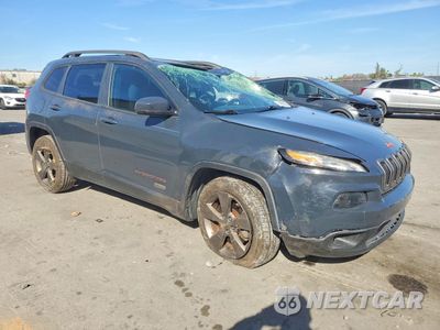 Czwarte zdjęcie samochodu z boku: 2017 JEEP CHEROKEE LATITUDE VIN:1C4PJLCB1HW534885 - miniatura