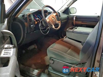 Zdjęcie 8 z 12 samochodu: 2008 CHEVROLET SILVERADO K1500 VIN:1GCEK19JX8Z270796 - miniatura