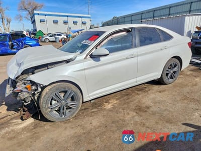 2024 VOLKSWAGEN JETTA SE 3VWEM7BU5RM001235 - główne zdjęcie licytacji z USA - miniatura