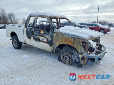 Czwarte zdjęcie samochodu z boku: 2014 FORD F350 SUPER DUTY VIN:1FT8X3B62EEB87494 - miniatura