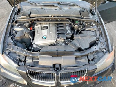 Zdjęcie 11 z 12 samochodu: 2006 BMW 325 I VIN:WBAVB13596PT23618 - miniatura