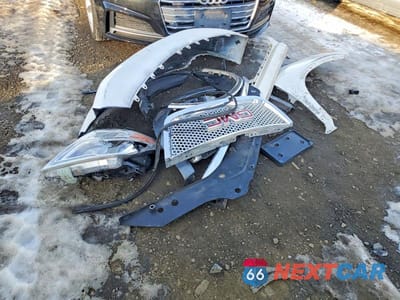Zdjęcie 13 z 14 samochodu: 2011 GMC ACADIA DENALI VIN:1GKKVTED6BJ236810 - miniatura