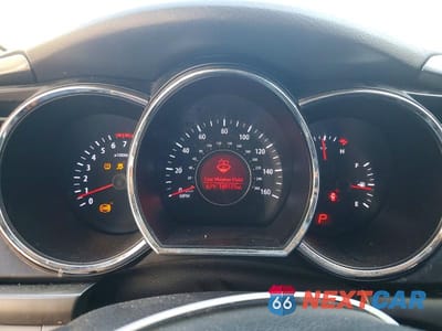 Zdjęcie 9 z 12 samochodu: 2013 KIA OPTIMA LX VIN:5XXGM4A70DG194619 - miniatura