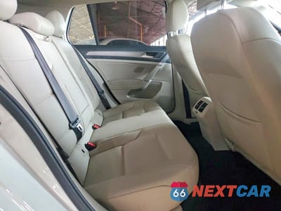 Zdjęcie 10 z 11 samochodu: 2017 VOLKSWAGEN GOLF S VIN:3VW217AU3HM025755 - miniatura