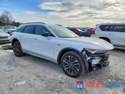 Czwarte zdjęcie samochodu z boku: 2024 ACURA ZDX A-SPEC VIN:4W5KHNRL9RZ506773 - miniatura