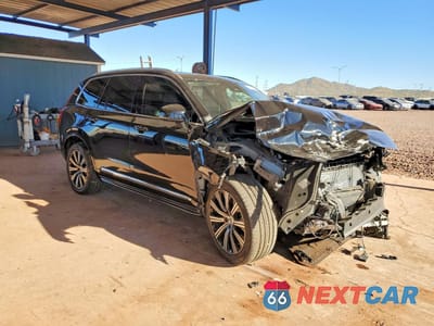 Czwarte zdjęcie samochodu z boku: 2024 VOLVO XC90 PLUS VIN:YV4062PE8R1196785 - miniatura