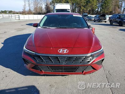 Piąte zdjęcie samochodu w środku: 2024 HYUNDAI ELANTRA SEL VIN:KMHLM4DG3RU712147 - miniatura