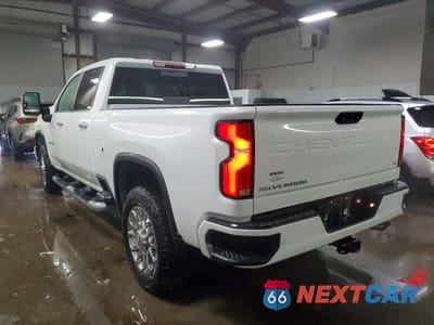 Drugie zdjęcie samochodu z przodu: 2026 CHEVROLET SILVERADO K2500 HEAVY DUTY LT VIN:2GC4KNE76T1115709 - miniatura