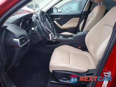 Zdjęcie 7 z 12 samochodu: 2018 JAGUAR F-PACE PREMIUM VIN:SADCJ2GX7JA321185 - miniatura