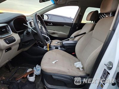 Zdjęcie 7 z 13 samochodu: 2017 KIA SORENTO LX VIN:5XYPG4A38HG294943 - miniatura