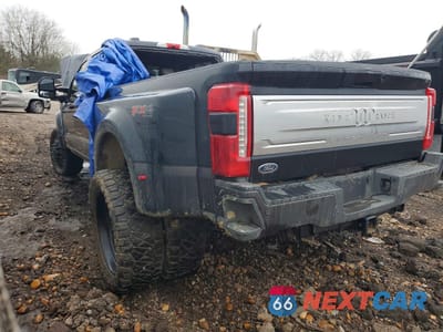 Drugie zdjęcie samochodu z przodu: 2025 FORD SUPER DUTY F-450 W/D VIN:1FT8W4DM3SEC34094 - miniatura