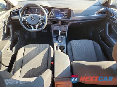 Zdjęcie 8 z 11 samochodu: 2020 VOLKSWAGEN JETTA S VIN:3VWCB7BU2LM073319 - miniatura