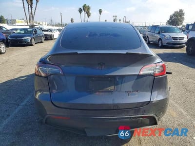 Zdjęcie 6 z 12 samochodu: 2022 TESLA MODEL Y VIN:7SAYGDEF2NF350499 - miniatura