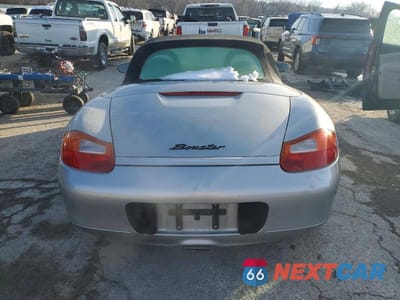 Zdjęcie 6 z 11 samochodu: 1998 PORSCHE BOXSTER VIN:WP0CA2982WU621319 - miniatura