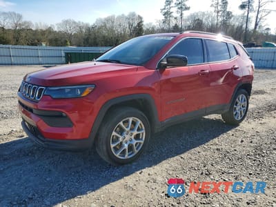 2023 JEEP COMPASS LATITUDE LUX 3C4NJDFN2PT507721 - główne zdjęcie licytacji z USA - miniatura