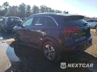 Trzecie zdjęcie samochodu z tyłu: 2022 KIA NIRO EV EX VIN:KNDCC3LG0N5124309 - miniatura