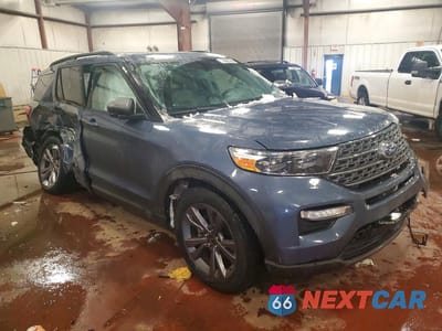 Czwarte zdjęcie samochodu z boku: 2021 FORD EXPLORER XLT VIN:1FMSK8DHXMGC12432 - miniatura