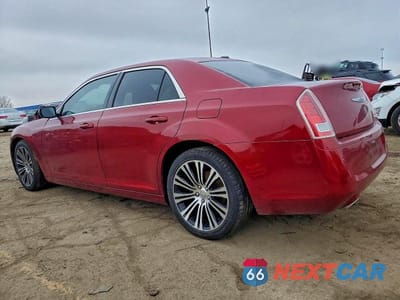 Drugie zdjęcie samochodu z przodu: 2013 CHRYSLER 300 S VIN:2C3CCABT8DH557911 - miniatura