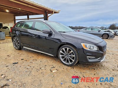 Czwarte zdjęcie samochodu z boku: 2015 VOLVO V60 PREMIER VIN:YV126MEB0F1188931 - miniatura