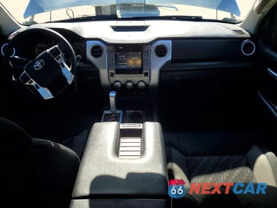 Zdjęcie 8 z 11 samochodu: 2019 TOYOTA TUNDRA DOUBLE CAB SR VIN:5TFRY5F17KX247734 - miniatura