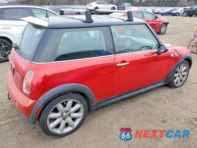 Trzecie zdjęcie samochodu z tyłu: 2003 MINI COOPER S VIN:WMWRE33423TD65811 - miniatura