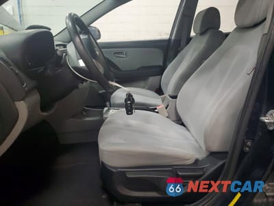 Zdjęcie 7 z 12 samochodu: 2008 HYUNDAI ELANTRA GLS VIN:KMHDU46DX8U515305 - miniatura