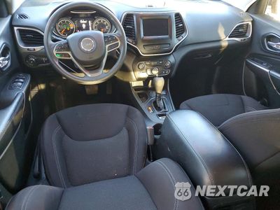 Zdjęcie 8 z 14 samochodu: 2019 JEEP CHEROKEE LATITUDE VIN:1C4PJLCB7KD301032 - miniatura