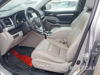 Zdjęcie 7 z 13 samochodu: 2015 TOYOTA HIGHLANDER XLE VIN:5TDJKRFHXFS160120 - miniatura