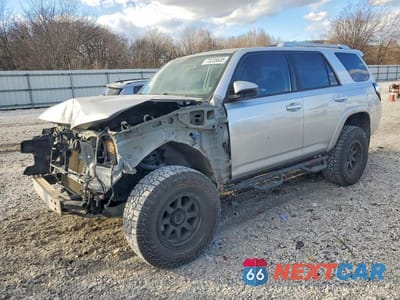 2015 TOYOTA 4RUNNER SR5/SR5 PREMIUM JTEBU5JRXF5268858 - główne zdjęcie licytacji z USA - miniatura