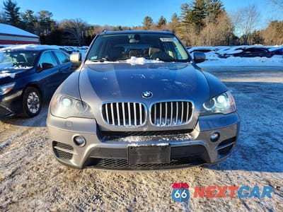 Piąte zdjęcie samochodu w środku: 2013 BMW X5 XDRIVE35I VIN:5UXZV4C51D0E07307 - miniatura