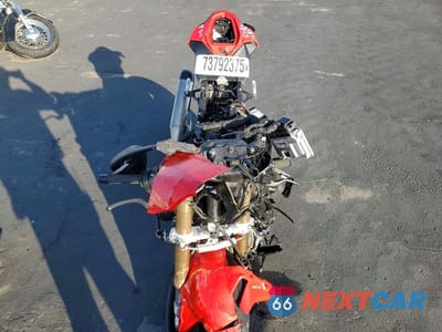 Piąte zdjęcie samochodu w środku: 2024 BMW S 1000 VIN:WB10E6309R6K50912 - miniatura