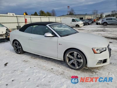 Czwarte zdjęcie samochodu z boku: 2015 AUDI S5 PREMIUM PLUS VIN:WAUCGAFH4FN010521 - miniatura