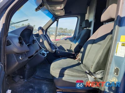Zdjęcie 7 z 13 samochodu: 2019 MERCEDES-BENZ SPRINTER 2500/3500 VIN:WD4PF0CD1KP104640 - miniatura