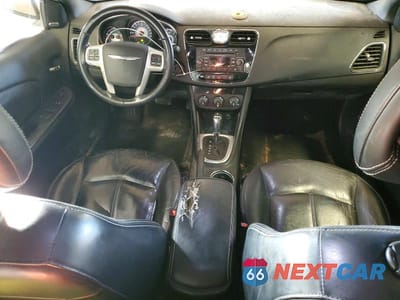 Zdjęcie 8 z 11 samochodu: 2014 CHRYSLER 200 LIMITED VIN:1C3CCBCG5EN199134 - miniatura
