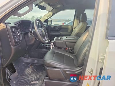 Zdjęcie 7 z 11 samochodu: 2020 CHEVROLET SILVERADO K1500 VIN:1GCUYAEF0LZ125321 - miniatura
