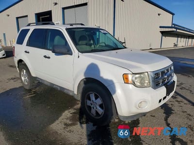 Czwarte zdjęcie samochodu z boku: 2011 FORD ESCAPE XLT VIN:1FMCU9D7XBKB34403 - miniatura