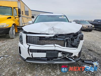 Piąte zdjęcie samochodu w środku: 2021 KIA TELLURIDE EX VIN:5XYP34HC4MG133565 - miniatura