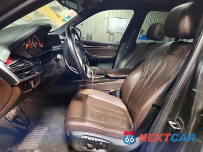 Zdjęcie 7 z 13 samochodu: 2018 BMW X5 XDRIVE35I VIN:5UXKR0C59J0X92025 - miniatura