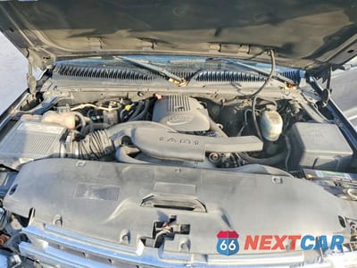 Zdjęcie 12 z 12 samochodu: 2004 CHEVROLET SUBURBAN C1500 VIN:1GNEC16Z14J264585 - miniatura