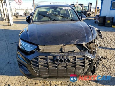 Piąte zdjęcie samochodu w środku: 2024 AUDI Q5 PREMIUM PLUS 40 VIN:WA1BBAFY9R2142865 - miniatura