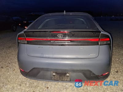 Zdjęcie 6 z 12 samochodu: 2023 TOYOTA PRIUS LE VIN:JTDACAAU7P3000282 - miniatura