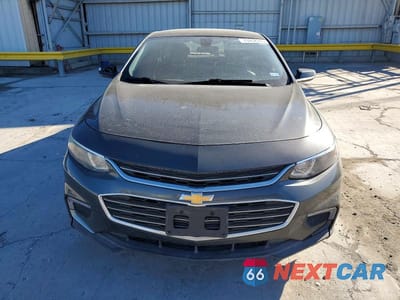 Piąte zdjęcie samochodu w środku: 2018 CHEVROLET MALIBU LT VIN:1G1ZD5ST1JF121529 - miniatura