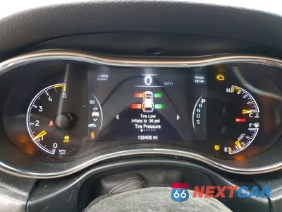 Zdjęcie 9 z 13 samochodu: 2015 JEEP GRAND CHEROKEE LIMITED VIN:1C4RJFBM2FC731849 - miniatura